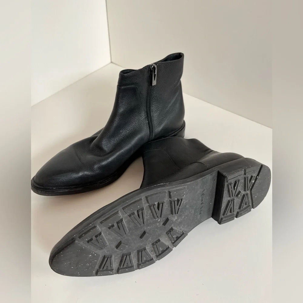 Via Spiga Black Ankle Boot size 7.5 - Picture 5 of 6
